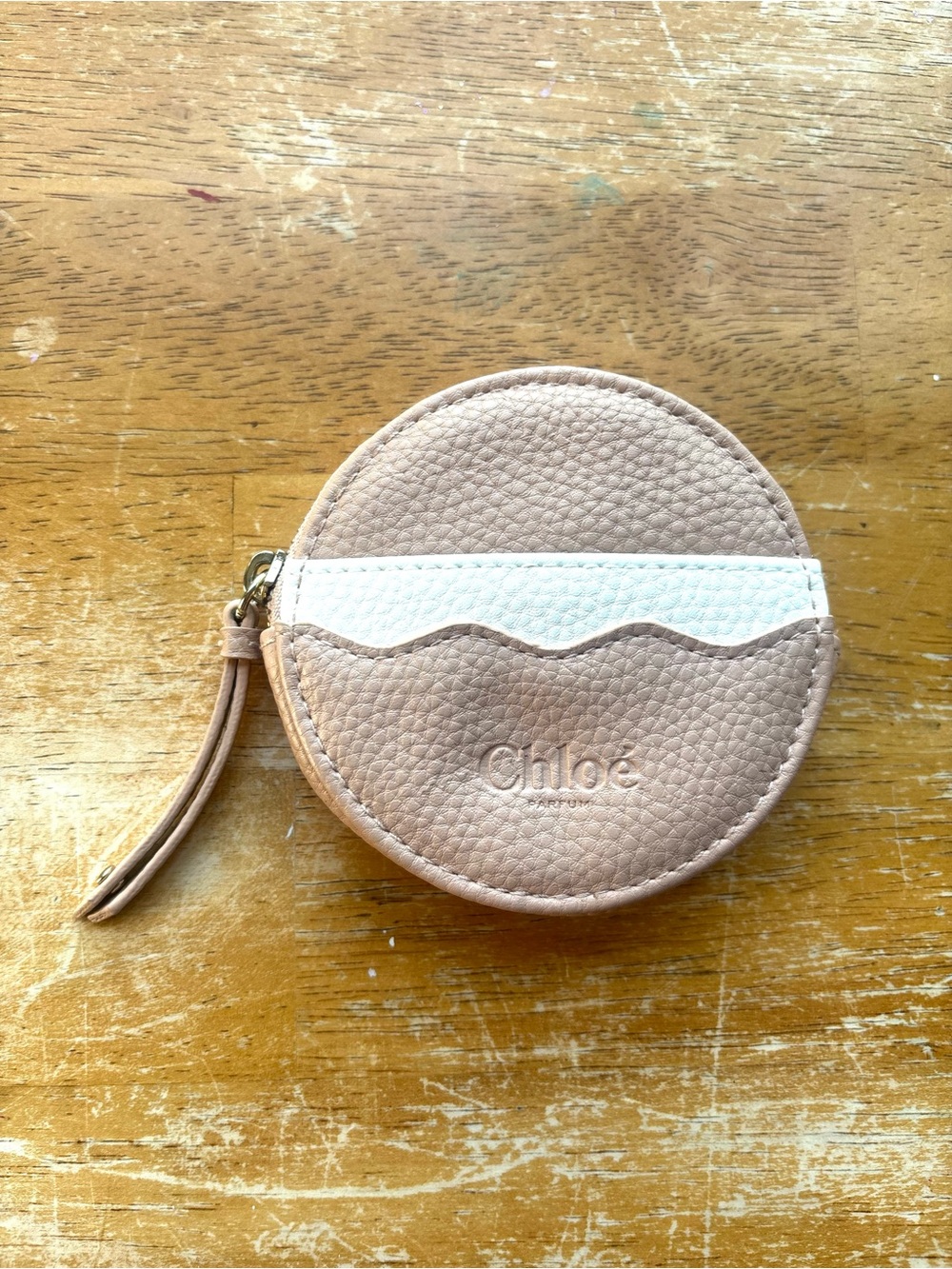 Chloé Round Mini Coin Pouch in Light Tan and White